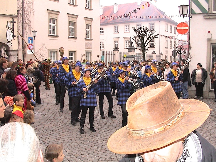 German Heritage Parades and Celebrations