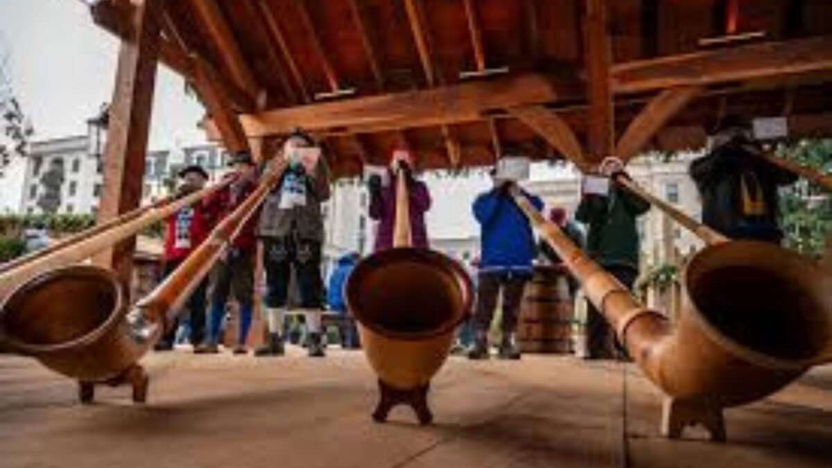 German American clubs preserve old traditions in new ways