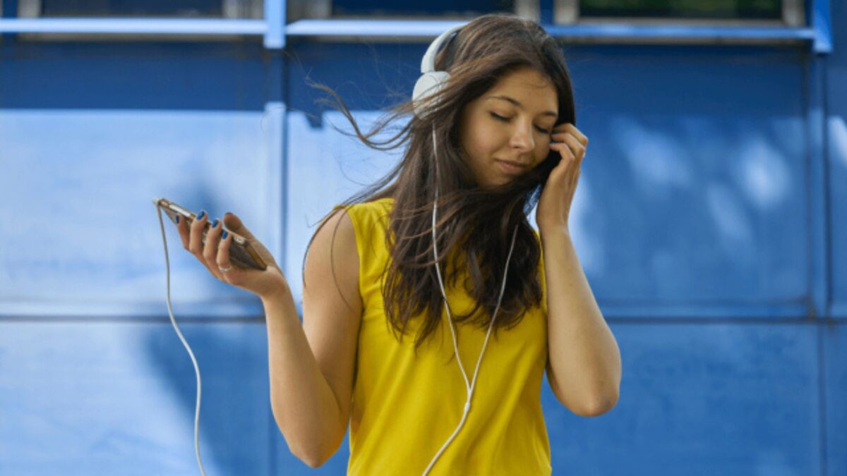 How to Create a German Playlist