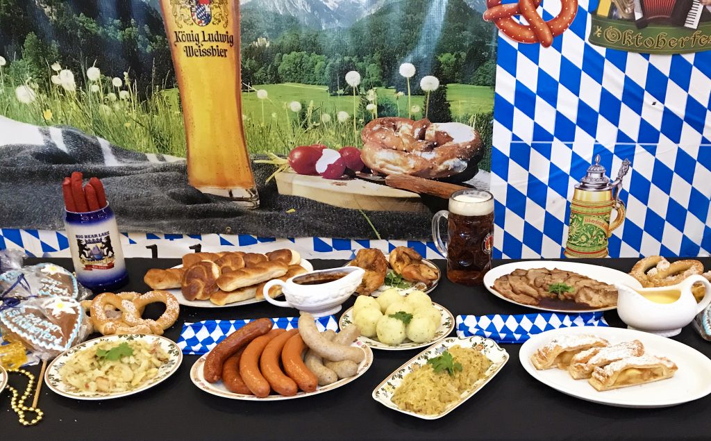 How to Enjoy Oktoberfest Foods
