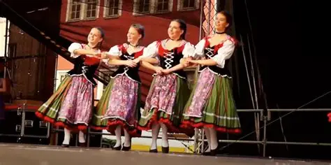 Music, Dance, and Folk Art in German American Communities