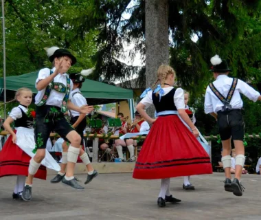 How German American Clubs Preserve Traditions